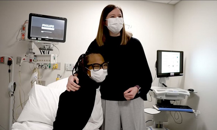 Pig kidney transplant recipient Towana Looney had suffered an infection linked to her prior time on dialysis.