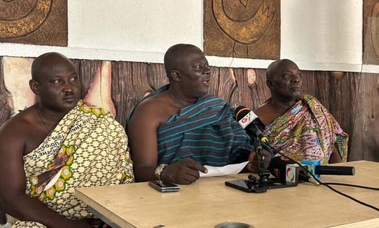 Nana Osei Kwame Abebio, Gyasehene of Serne (right),  Dr. Nana Agyenim Boateng, President of Concerned Youth of Asante (middle) and  Nana Gyamfi Kumani, Asantehene Ahenkwaa (left)